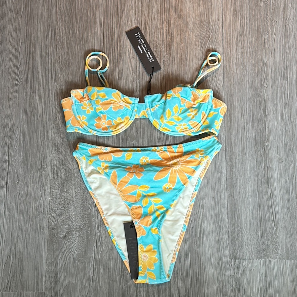 Floral velvet swimsuit set.